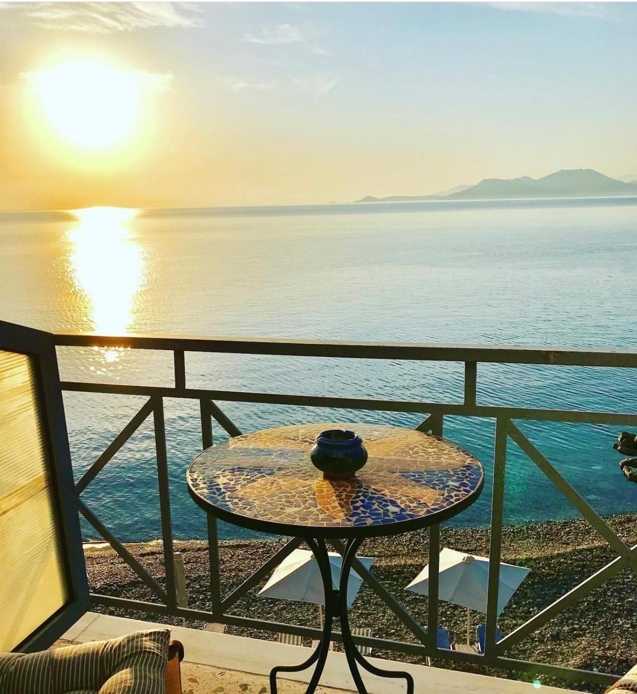 Hotel Avlakia コッカリ エクステリア 写真